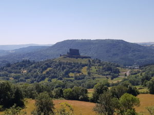 camping sunêlia-la ribeyre-chateau Murol